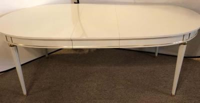 Hollywood Regency Dining Table in Gray Lacquered Bronze Mounted Finish