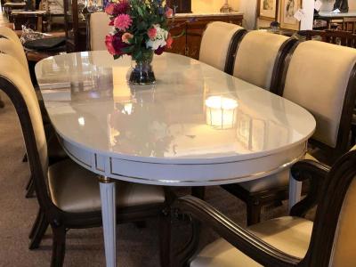 Hollywood Regency Dining Table in Gray Lacquered Bronze Mounted Finish