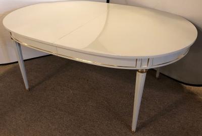 Hollywood Regency Dining Table in Gray Lacquered Bronze Mounted Finish