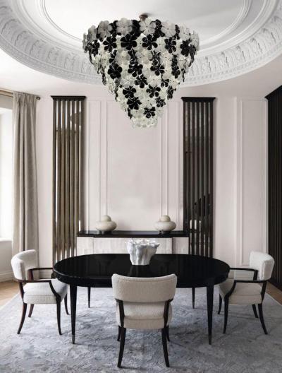 Huge Contemporary Black and White Flower Murano Glass Chandelier