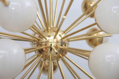 Huge Sputnik Murano Glass and Brass Chandelier Attributed to Stilnovo