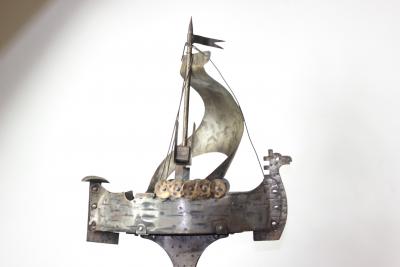 Hugo Berger Arts Crafts Jugendstil Iron Floor Ashtray by Hugo Berger 1910 Germany