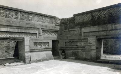 Hugo Brehme Ruinas de Mitla Ruins of Miltla Oaxaca