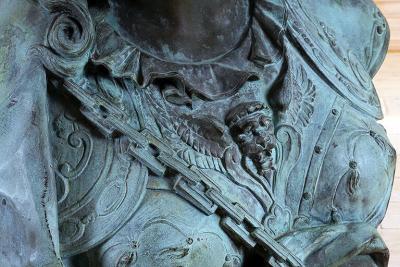 IMPORTANT PAIR OF PATINATED CAST BRONZE SCULPTURES OF BELLONA AND MINERVA