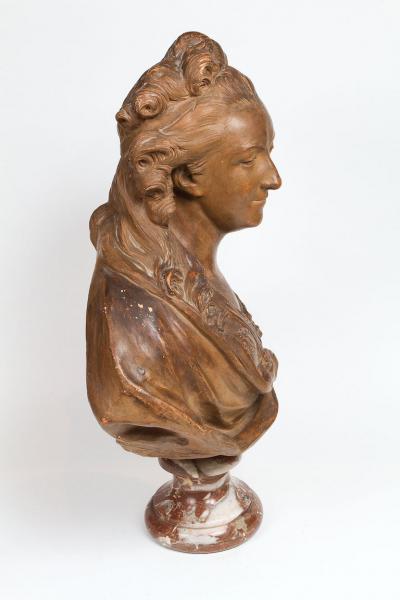 IMPORTANT TERRACOTTA BUST OF MADAME DU BARRY