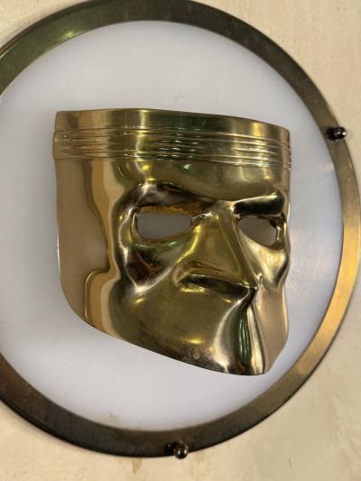 ITALIAN POST MODERN LUCITE AND BRASS MASK WALL PLAQUE