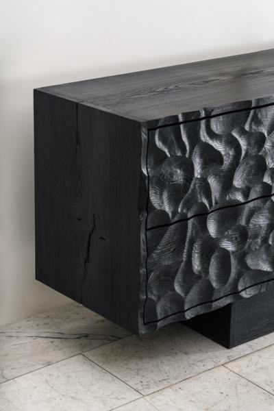 Ian Spencer Ian Spencer Pure Black Wavy Console UK 2023