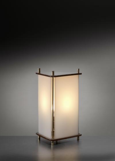 Ib Fabiansen Ib Fabiansen triangular table lamp