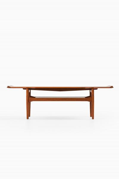 Ib Kofod Larsen Coffee Table in Rosewood and Teak by Ib Kofod Larsen 1950s