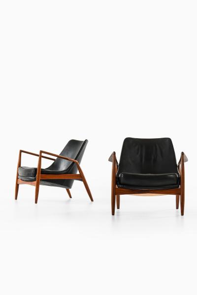 Ib Kofod Larsen S len Easy Chairs in Leather and Teak by Ib Kofod Larsen 1950s