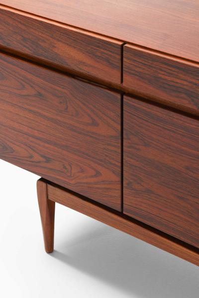 Ib Kofod Larsen Scandinavian Modern Sideboard in Rosewood by Ib Kofod Larsen 1960s