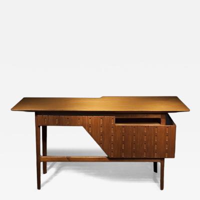 Ico Parisi Carved Slat Desk in Douglas Fir by Ico Parisi