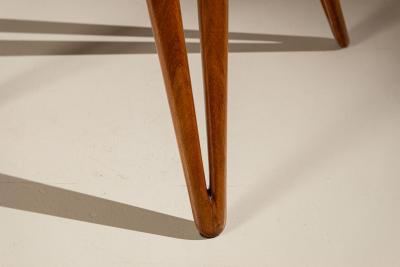 Ico Parisi Round Dining Room Table in Walnut attr to Ico Parisi Italy 1950s