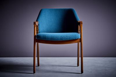 Ico Parisi Set of 6 Ico Parisi Cassina Dining Chairs newly upholstered in blue fabric