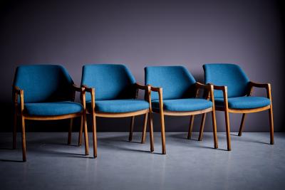 Ico Parisi Set of 6 Ico Parisi Cassina Dining Chairs newly upholstered in blue fabric