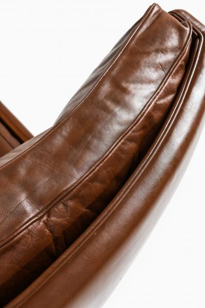 Illum Wikkels Easy Chair Model V11 Produced by Holger Christiansen