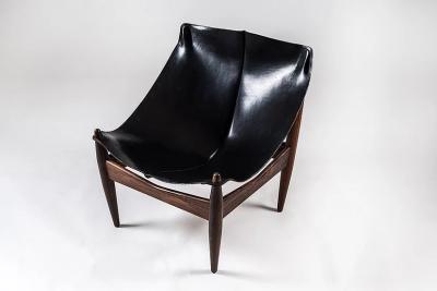 Illum Wikkels Easy Chair and Ottoman Model 272 by Illum Wikkels 
