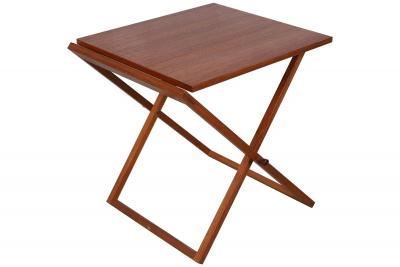 Illum Wikkels End Table Containing Three Folding Tables
