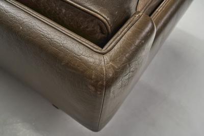 Illum Wikkels Illum Wikkels Model V11 Leather Sofa for Holger Christiansen Denmark 1960s