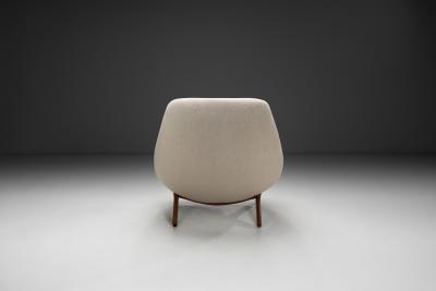 Illum Wikkels ML 91 Lounge Chair by Illum Wikkels for Mikael Laursen Denmark 1950s