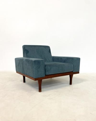 Illum Wikkels Pair of Australia Armchairs by Illum Wikkels