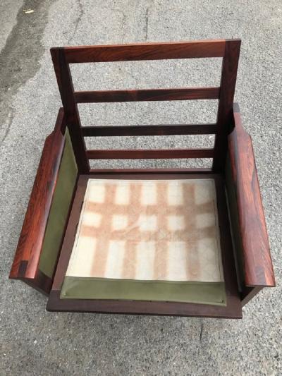 Illum Wikkels S 48 great pair of leather armchairs by Illum Wikkelso