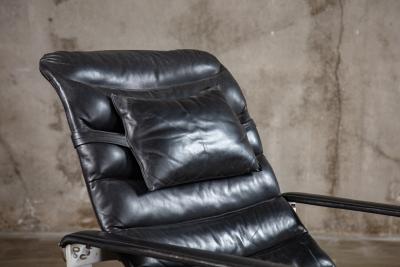Ilmari Lappalainen ILMARI LAPPALINEN ASRO LOUNGE CHAIR