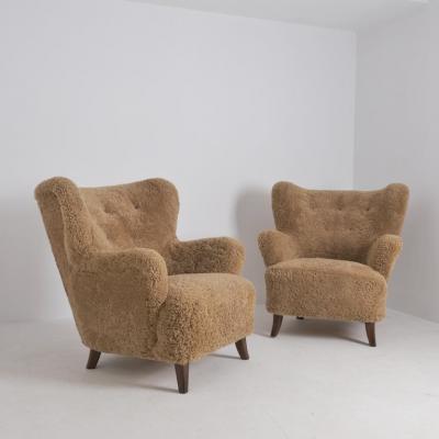 Ilmari Lappalainen Pair Of Ilmari Lappalainen Laila Arm Chairs 238 in Maple Sheepskin Asko 1940s