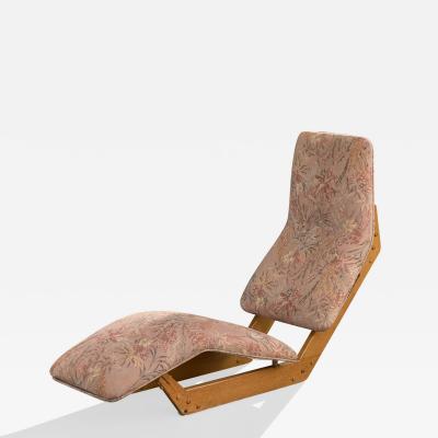 Ilmari Tapiovaara Chaise Longue with Oak and Fabric Finland 1960s
