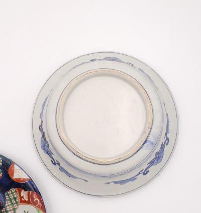 Imari Covered Bowl Japan circa 1890