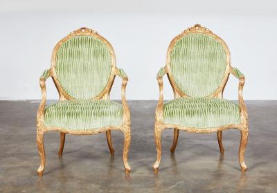 Important Pair of Georgian Gilt Armchairs