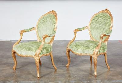 Important Pair of Georgian Gilt Armchairs