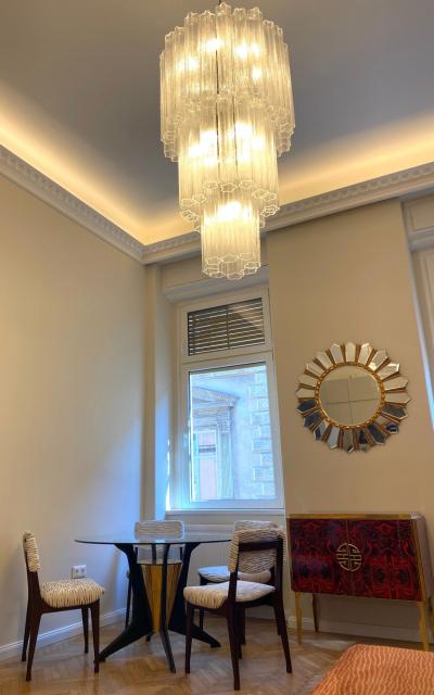 Impressive Murano Glass Tronchi Chandelier 1970