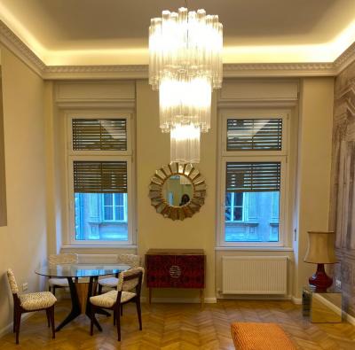 Impressive Murano Glass Tronchi Chandelier 1970