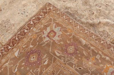 Indian Agra Rug Size Adjusted 