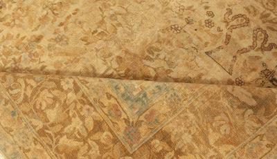Indian Antique Handmade Wool Rug