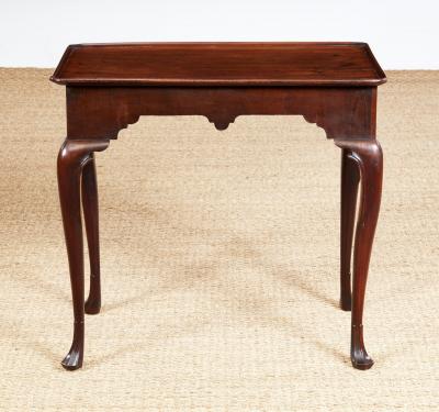 Irish Georgian Mahogany Tea Table