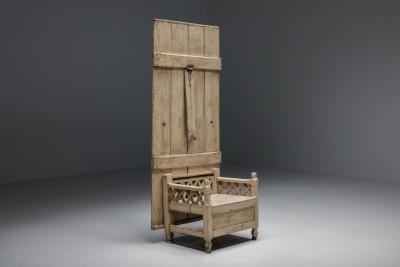 Irish Wooden Settle Chair 19th Century