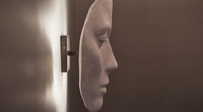 Isabelle Sicart Face wall light by Isabelle Sicart 2016