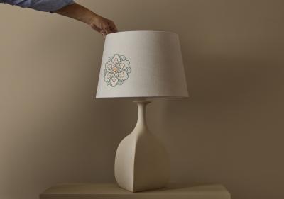 Isabelle Sicart TRILOBE TABLE LAMP