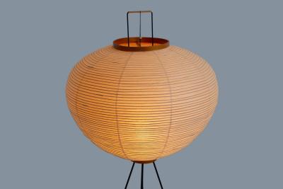 Isamu Noguchi Isamu Noguchi for Akari light sculpture model 10A
