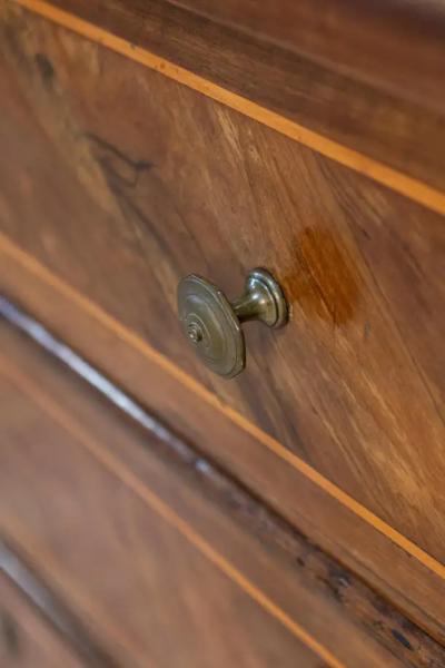 Italian 1690s Walnut and Ash Three Drawer Commode with Inlaid D cor