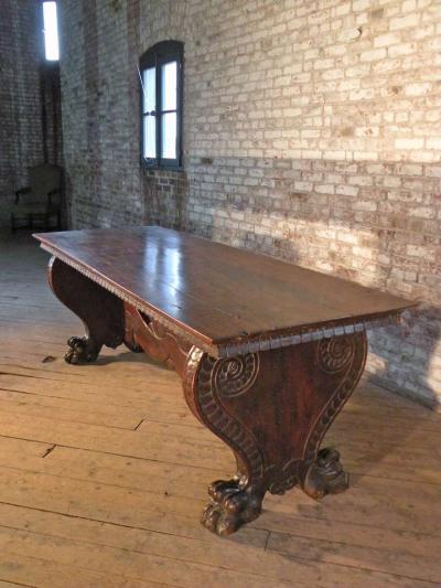 Italian 16th century Renaissance Walnut Trestle Table