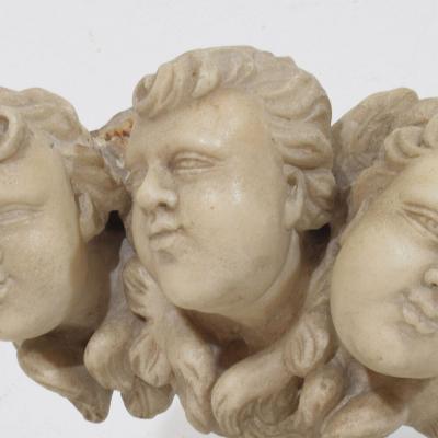 Italian 17th 18th Century Carved White Marble Winged Angel Heads Ornament