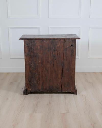 Italian 17th Century Emilian Bolognese Chest of Drawers with Ashlar Front