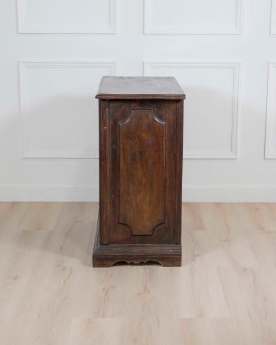 Italian 17th Century Emilian Bolognese Chest of Drawers with Ashlar Front
