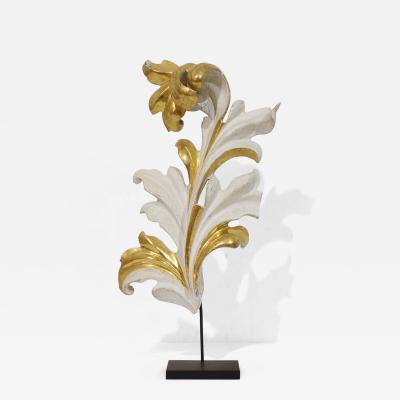 Italian 18 19th Century Hand Carved Giltwood Acanthus Leaf Curl Ornament 