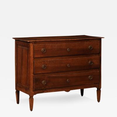 Italian 1820s Serpentine Front Walnut Commode with Three Drawers