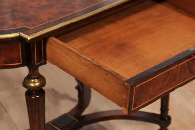 Italian 1890s Walnut Mahogany and Brass Side Table with Floral Marquetry D cor