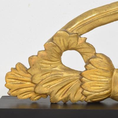 Italian 18th 19th Century Carved Giltwood Neo Classical Style bird Ornament